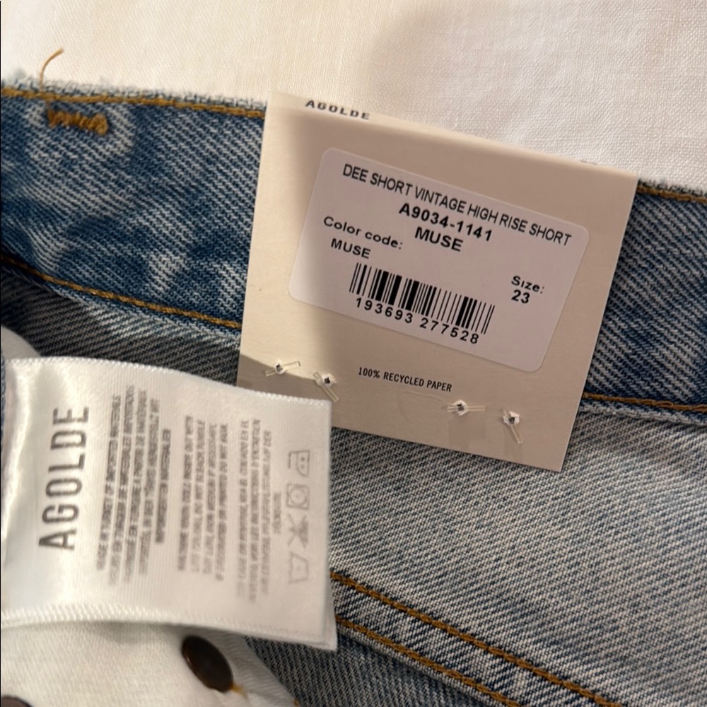 Agolde Denim Women's Shorts NWT - Picture 4 of 4